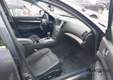 2010 Infiniti G37X z USA, uszkodzony, nr VIN JN1CV6AR8AM456095